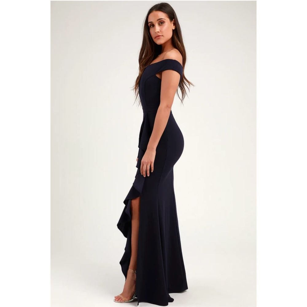Lulu's Mila Navy Blue Ruffled Off Shoulder Maxi Formal Dress Size M